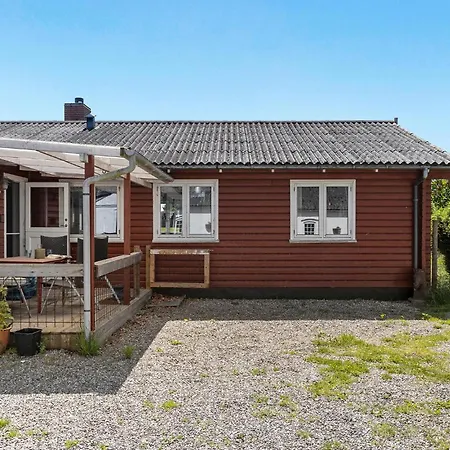 Cozy In With Sauna Semesterbostad