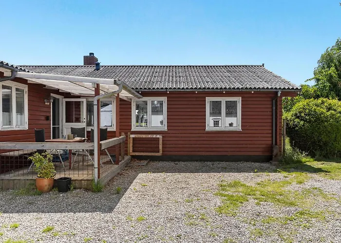 Cozy In With Sauna Semesterbostad